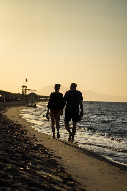 Free Beach Couple photo and picture