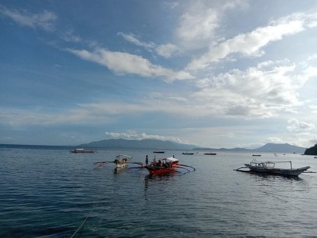 Suprafața Mării, Barcă De Pescuit