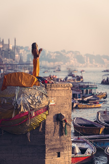 Free Varanasi Ganges photo and picture