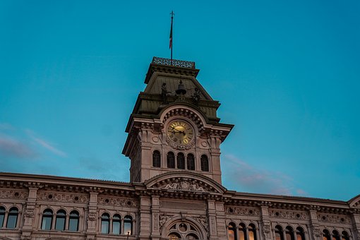 Free City Italy photo and picture