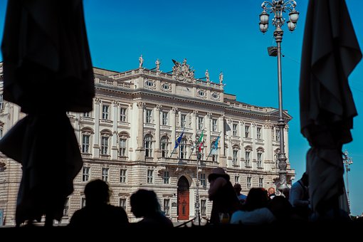 Free Urban Architecture photo and picture