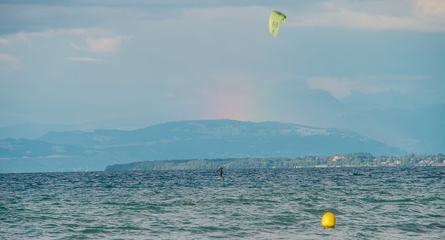 Free Kitesurfing Lake Geneva photo and picture