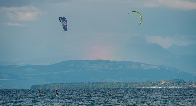 Free Kitesurfing Lake photo and picture
