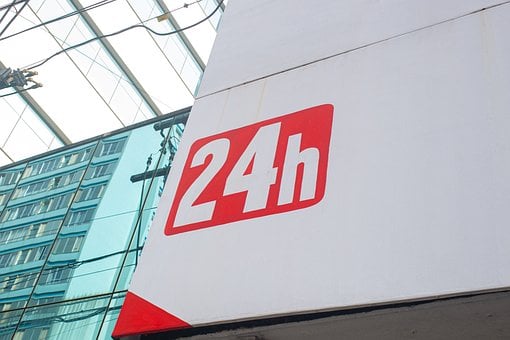 24 Horas, Aberto 24 Horas, Placa