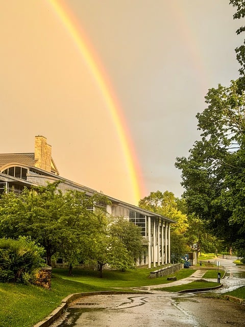 Regenbogen, Gebäude, Bäume, Sommer