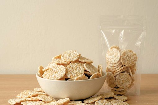 Chips, Tempeh, Skål, Træbord, Sund Mad