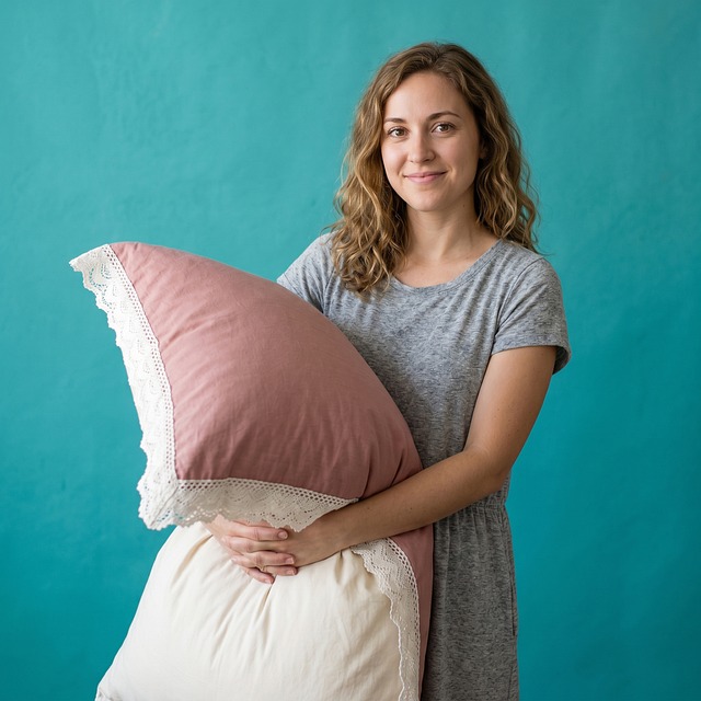 Free woman pillow design illustration