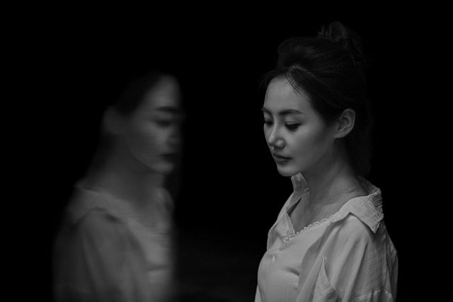 Free Black And White Photography Woman photo and picture