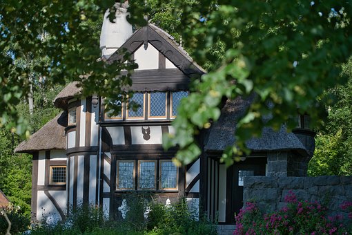 Free Cottage Architecture photo and picture