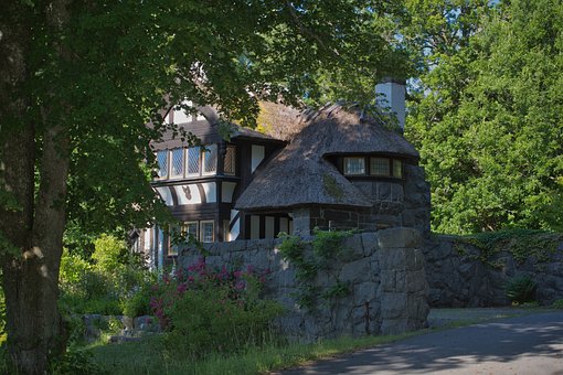 Free Cottage Architecture photo and picture