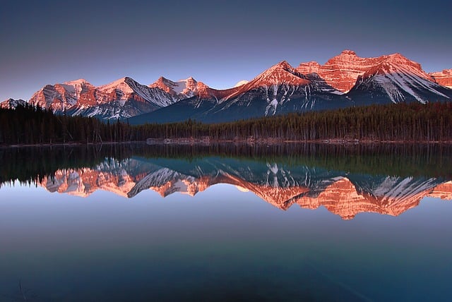 Free Banff National Park photo and picture