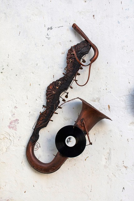 Free Saxophone Vinyl photo and picture