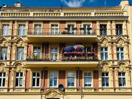 Gevel, Balkon, Paraplu, Bloemen