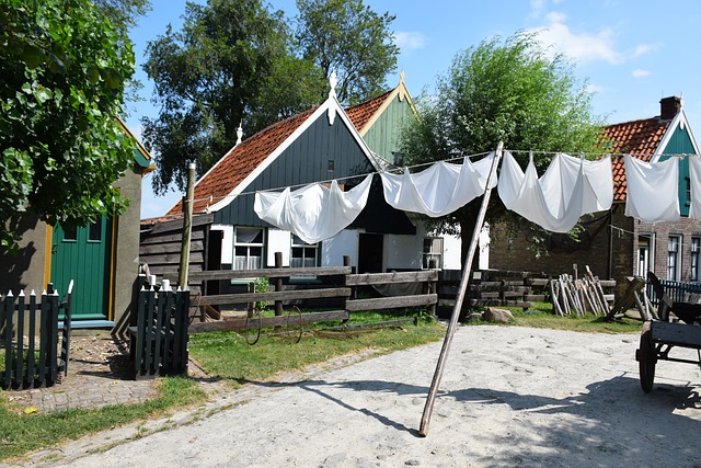 Aldeia, Casas, Lavanderia, Cerca