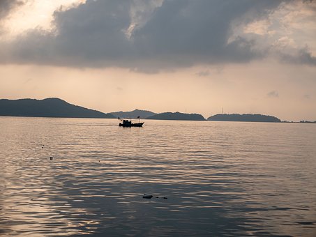 Free Vietnam Sea photo and picture
