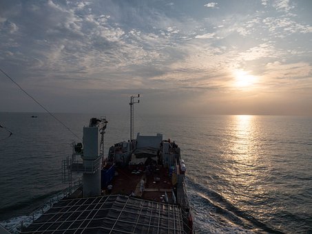 Free Island Horizon photo and picture