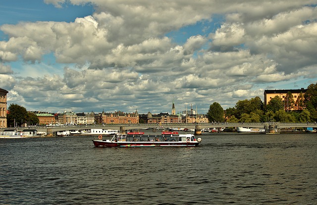 Free Boat River photo and picture