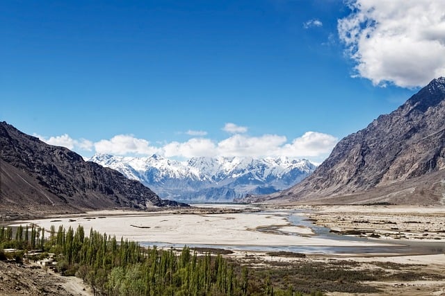 Free Mountain River photo and picture