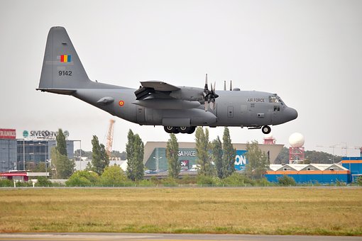 Free Military Aircraft Alenia C-27J Spartan photo and picture