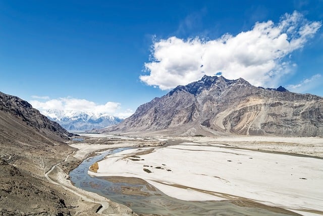 Free Mountains River photo and picture