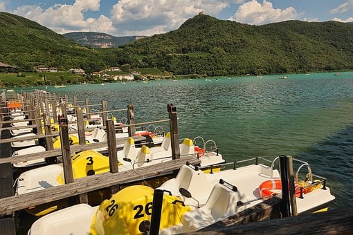 Free Pedal Boats Lake photo and picture
