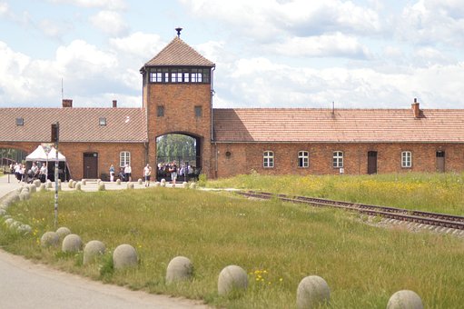 Auschwitz, Campo De Concentração