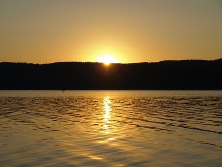 Free Sunrise Lake photo and picture