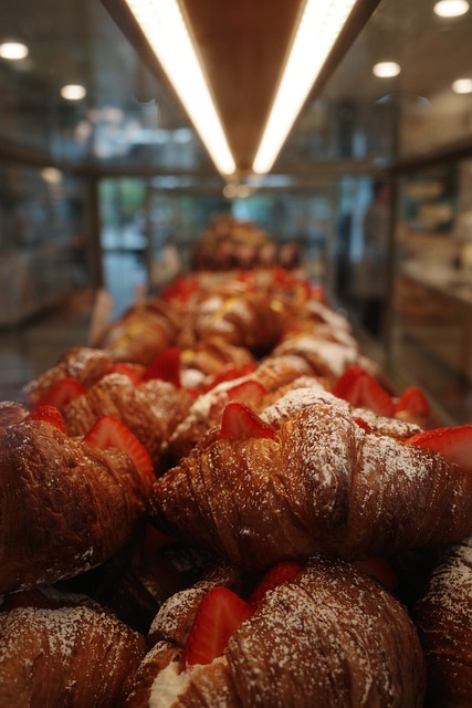 Free Croissant Pastry photo and picture