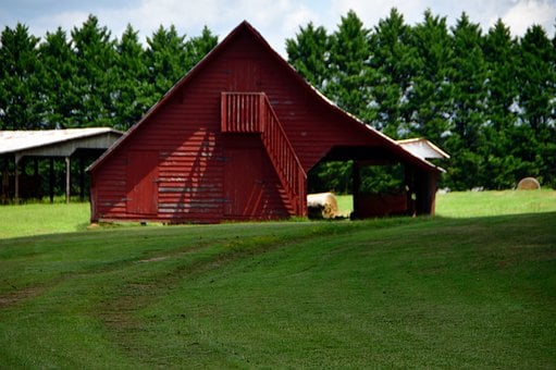 Free Farm Barn illustration and picture