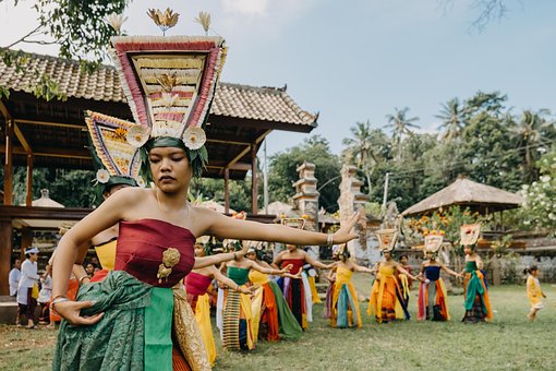 Free Bali Traditional Clothing photo and picture
