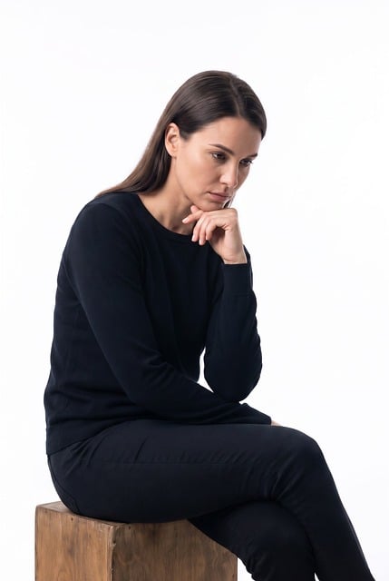 Free woman thinking portrait illustration