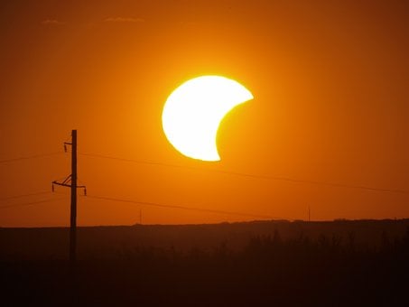 Free Solar Eclipse Moon photo and picture