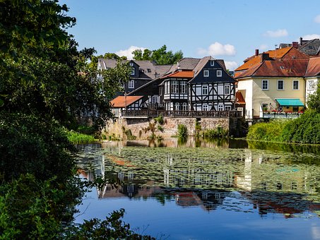 Marburg, Lahn-Floden, Gamle By, Halvskov