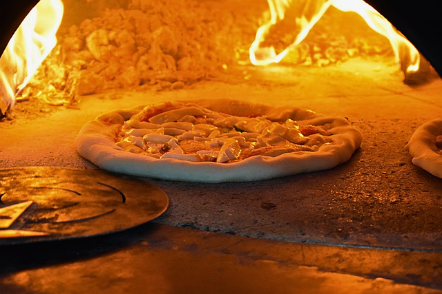 Pizza, Gebakken, Baksteen, Oven, Vlam