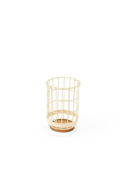 Free Basket Wooden Base photo and picture