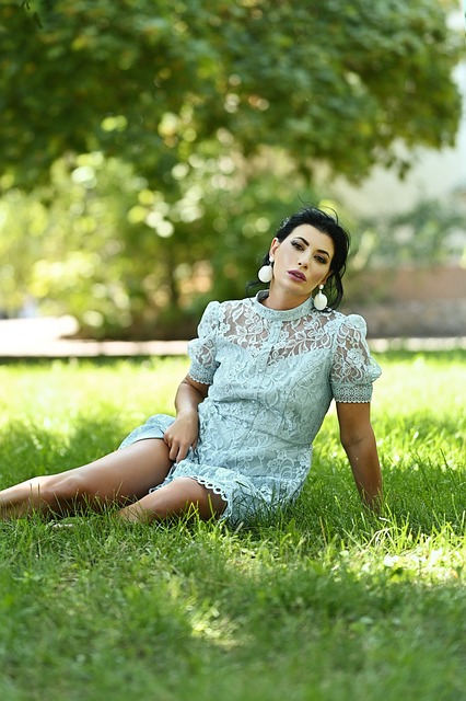 Frau, Porträt, Spitzenkleid, Natur