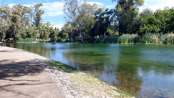Free Lake Nature photo and picture