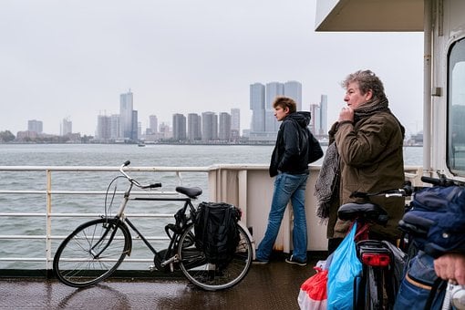 Færge, Dæk, Passagerer, Cykel, Byudsigt