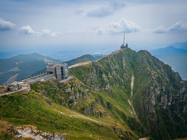 Free Mountain Landscape photo and picture