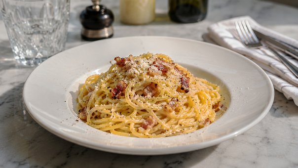 Spaghetti, Carbonara, Italienische Küche