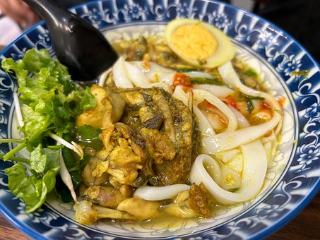 Free Mì Quảng Vietnamese Cuisine photo and picture
