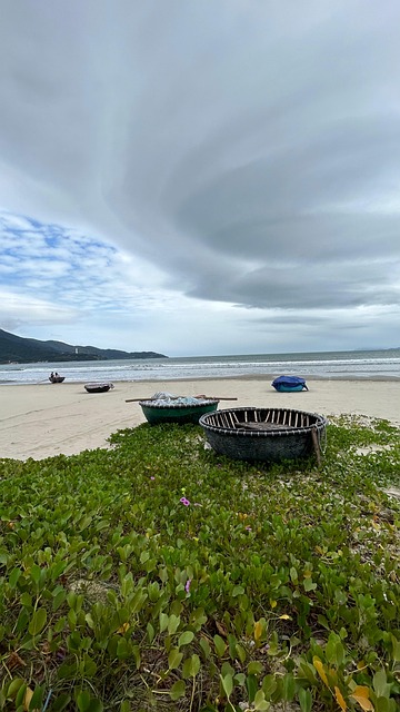 Free Boat Round Boat photo and picture