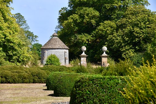 Taubenschlag, Historische Architektur