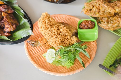 Indonesisches Essen, Gebratenes Huhn