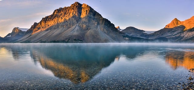 Free Canadian Rockies Bow Lake photo and picture