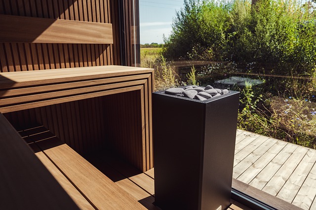 Sauna, Saunasten, Træbænke