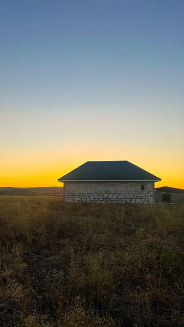 Free Rural House Countryside Landscape photo and picture