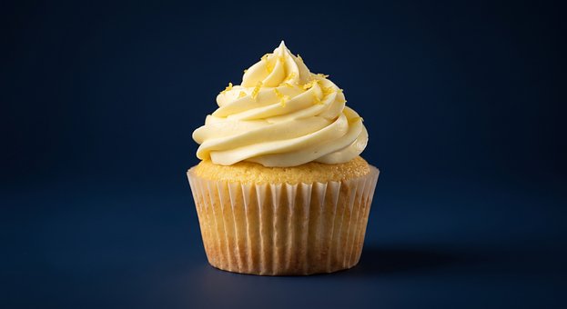 Zitronen-Cupcake, Dessert, Buttercreme