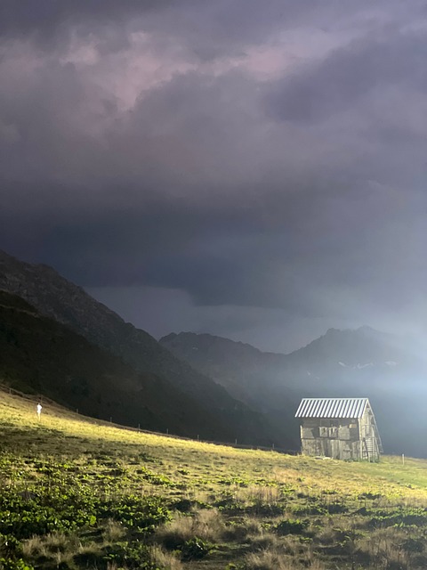 Free House Storm photo and picture