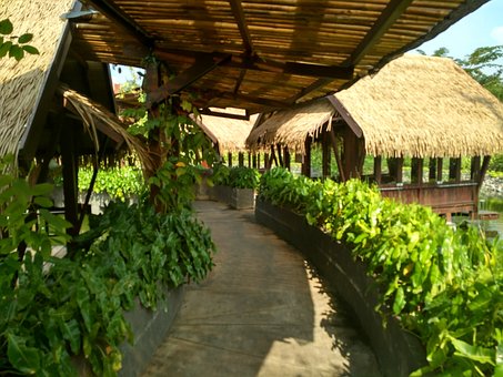 Caminho De Jardim, Passarela De Madeira